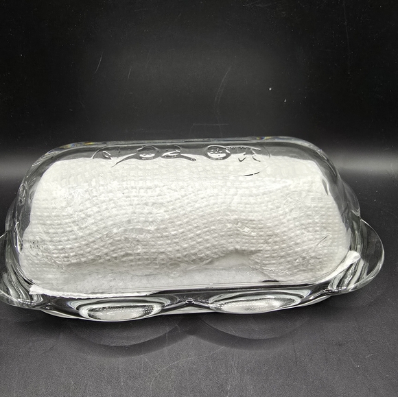 Vintage Anchor Hocking Covered Butter Dish Floral Clear Glass Scalloped Bottom - Picture 3 of 10